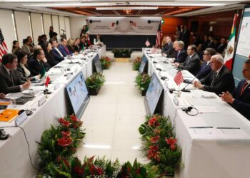 Dialogan diputados de México y Estados Unidos en temas complejos de comercio, seguridad y migración