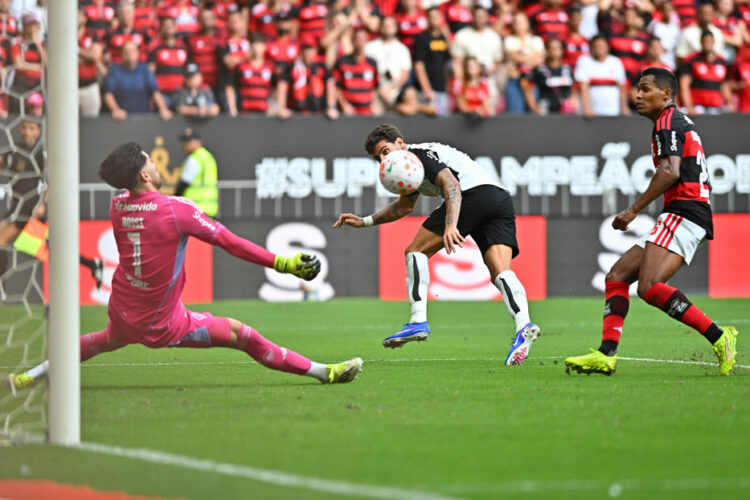 Corinthians campeón de la Supercopa: Vence 2-0 a Flamengo