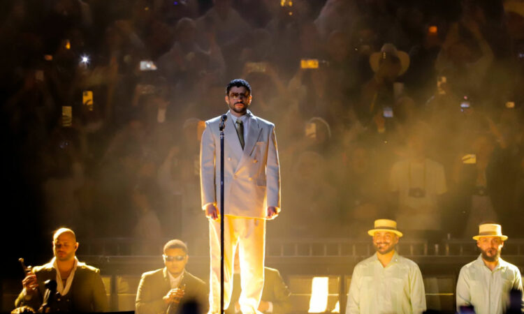 Bad Bunny proyecta nuevo récord de audiencia latina en el Super Bowl LX.