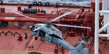 Intercepta EU petrolero “Veronica III” en océano Índico