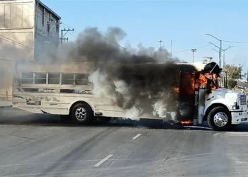 Liberan bloqueos tras jornada violenta en Reynosa