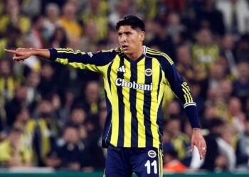 Edson Álvarez es intervenido quirúrgicamente del tobillo a cuatro meses del Mundial 2026