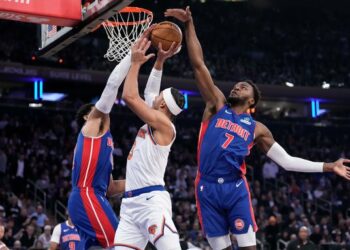 Exhibición de Cade Cunningham: 42 puntos para silenciar el Madison Square Garden