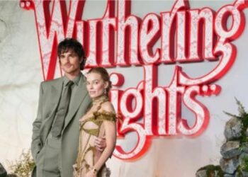 Margot Robbie analiza las diferencias entre la nueva película de ‘Cumbres Borrascosas’ y la novela original