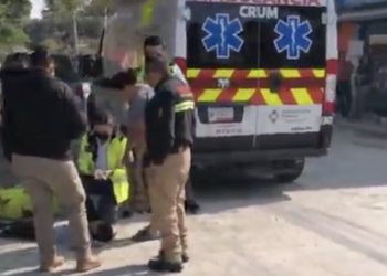 Patrulla de la Policía Investigadora atropella a menor en Victoria