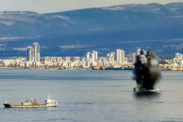 Irán responde con misiles a Israel y bases de Estados Unidos