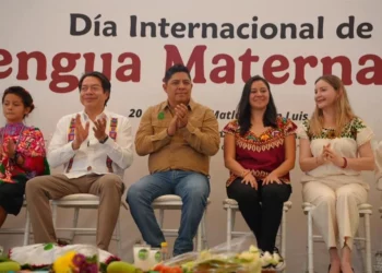 SEP integrará historia de mujeres en libros de texto