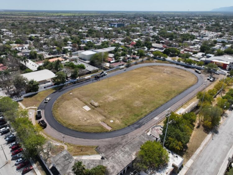Inversión histórica en la pista del Estadio Zaragoza en El Mante