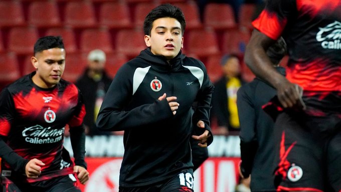 Alarma en el Tri: La sobrecarga física frena la progresión de Gilberto Mora