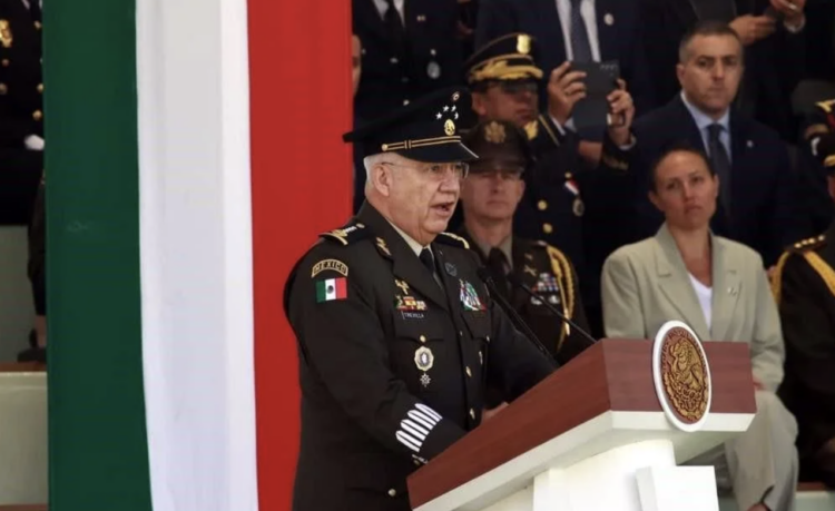 Unidad e identidad nacional son clave para un México viable: Trevilla