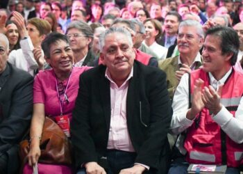 Somos México designa dirigencia y acelera su registro como partido