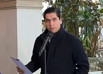 Restauranteros de Tamaulipas gestionan descuento del 50% en certificados de salud alimentaria