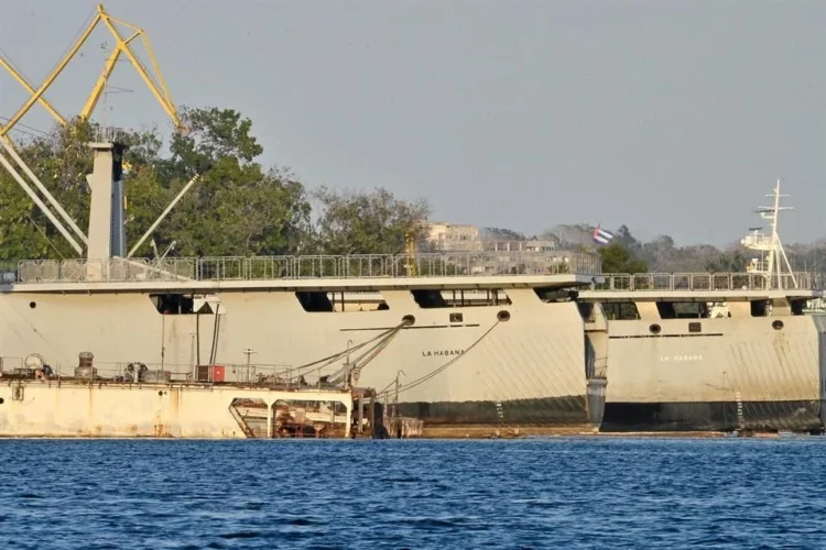 Cuba denuncia “fines terroristas” en lancha interceptada