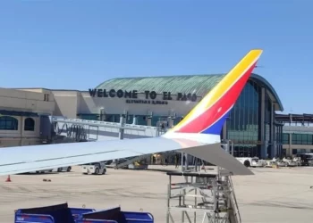 EE. UU. neutraliza drones de cárteles y reabre el Aeropuerto de El Paso