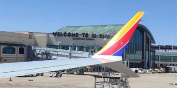 EE. UU. neutraliza drones de cárteles y reabre el Aeropuerto de El Paso