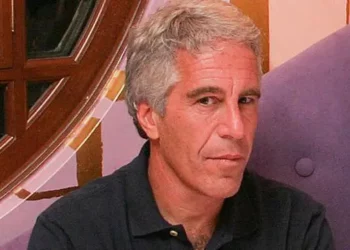 Documentos de Epstein vinculan a empresarios mexicanos en cenas y gestiones privadas
