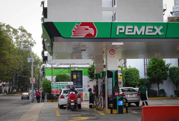 PEMEX asegura suministro de combustible