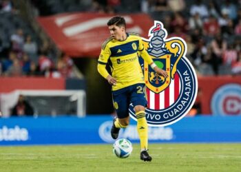 Jonathan Pérez se integra como nuevo jugador de Chivas 2026