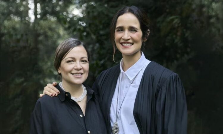 Entre mezcal y amistad: Julieta Venegas y Natalia Lafourcade lanzan colaboración en género norteño