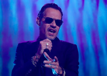 Marc Anthony desmiente a Brooklyn Beckham: “La versión de la boda es falsa”