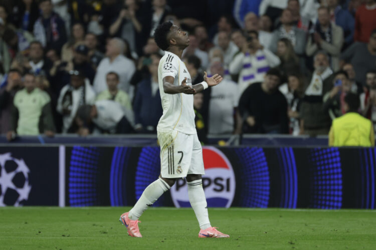 Real Madrid vs Benfica: Vinícius mete al Madrid en octavos