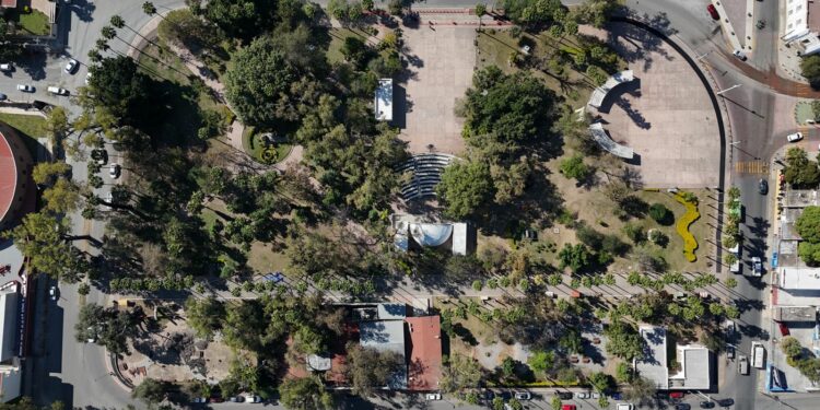 Invierten 3.5 millones de pesos en rehabilitar el Paseo Méndez