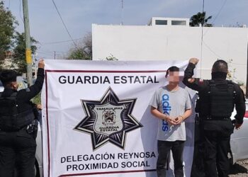 Tras perseución, Guardia Estatal asegura vehículo robado
