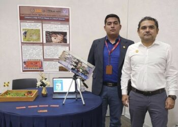 Talento estudiantil de la UAT conquista certamen de tecnología en Texas, Estados Unidos