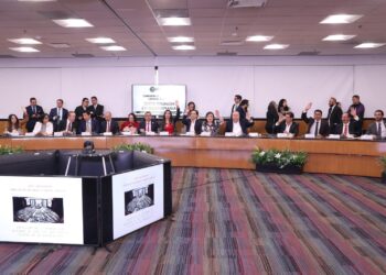 La Comisión de Hacienda del Congreso aprobó reforma el Código Fiscal de la Federación