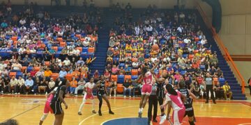 CorreBasket fue superior la primera mitad; Adelitas apretó y triunfó 91-76 llevándose la serie