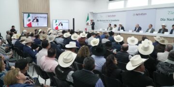 Piden ganaderos a SADER y Economía pugnar ante EU por abrir frontera a exportaciones