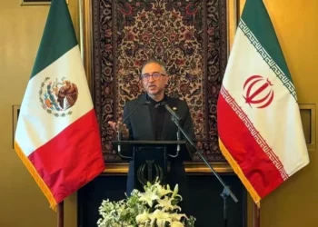 Confirman que ayatolá fue herido en ataque contra su padre