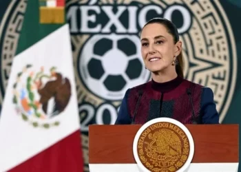 Sheinbaum frena promoción adelantada en Morena