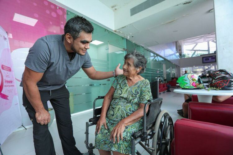 DIF Tamaulipas entrega auxiliares auditivos gratuitos este 2026