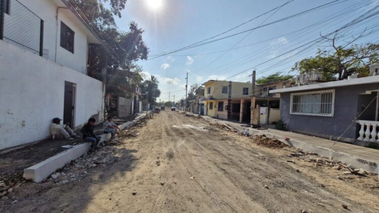 Gobierno y DIF Tamaulipas desarrollan obras viales a través del programa Lazos del Bienestar