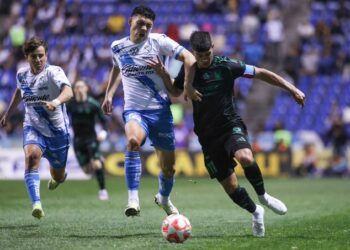 Puebla derrota 3-1 a Tigres en el Estadio Cuauhtémoc por la Jornada 9