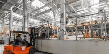 Crisis laboral: despiden a cientos de obreros de maquiladoras