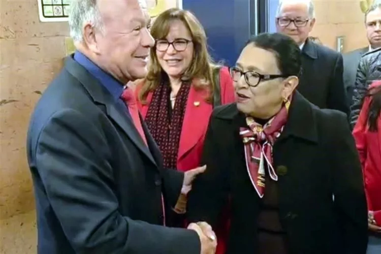 Segob no logra consenso con aliados y complica reforma electoral