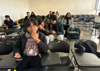 SEP lanza modelo nacional contra violencia en bachilleratos