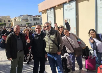 Peregrinos de Celaya llegan a Egipto tras quedar varados en Jordania