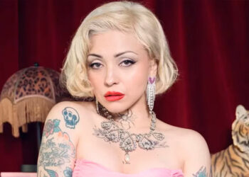 Mon Laferte hace historia en Viña del Mar 2026 al recibir la Gaviota de Platino