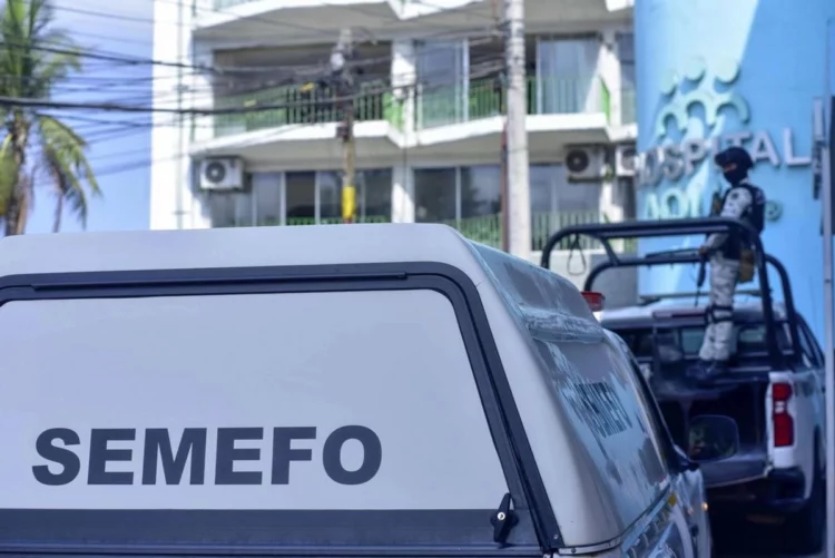 Ejecutan a dos jóvenes y queman vivienda en Michoacán