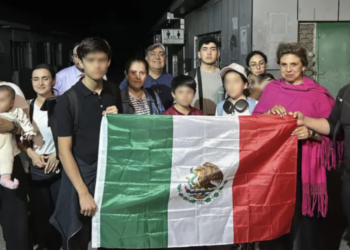 México evacúa 629 ciudadanos por guerra en Medio Oriente