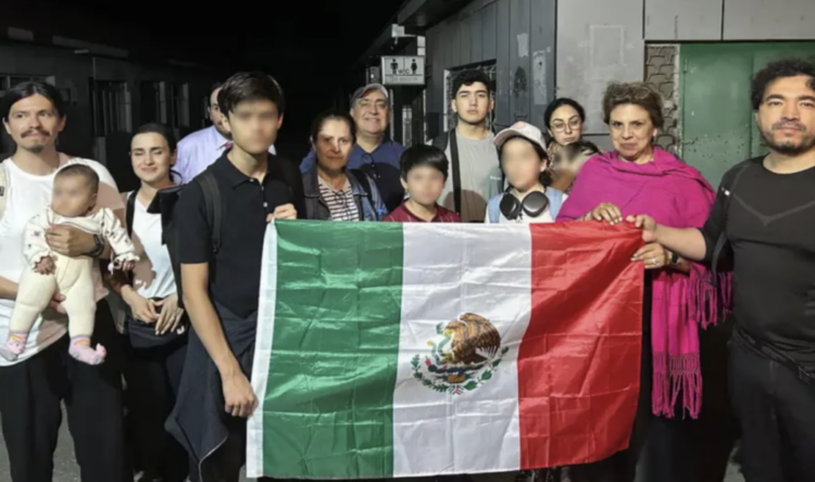 México evacúa 629 ciudadanos por guerra en Medio Oriente