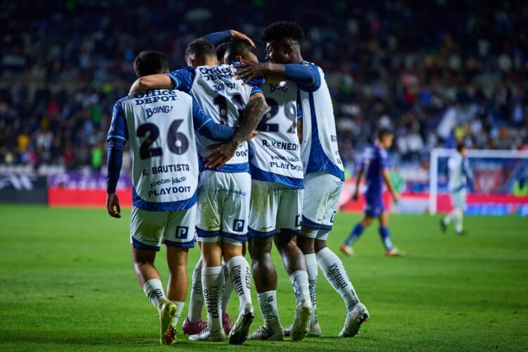 Triunfo de los Tuzos: Pachuca derrota 2-1 a Necaxa en el Hidalgo