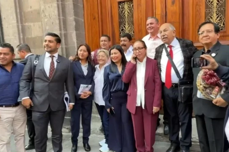 Sheinbaum convoca a alcaldes de municipios violentos