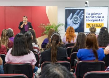 Impulsa Centro de Tecnología Educativa liderazgo femenino a través de la inteligencia emocional