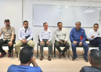 Fortalece Gobierno de Tamaulipas diálogo con pescadores de Soto la Marina