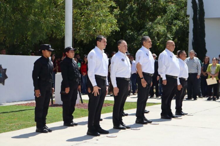 Tamaulipas premia a policías tras el aseguramiento de armas y explosivos durante febrero