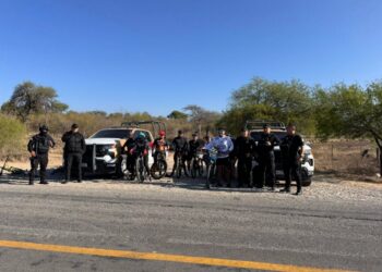 Brinda Guardia Estatal seguridad durante rodada ciclista en la carretera Tula–Ocampo
